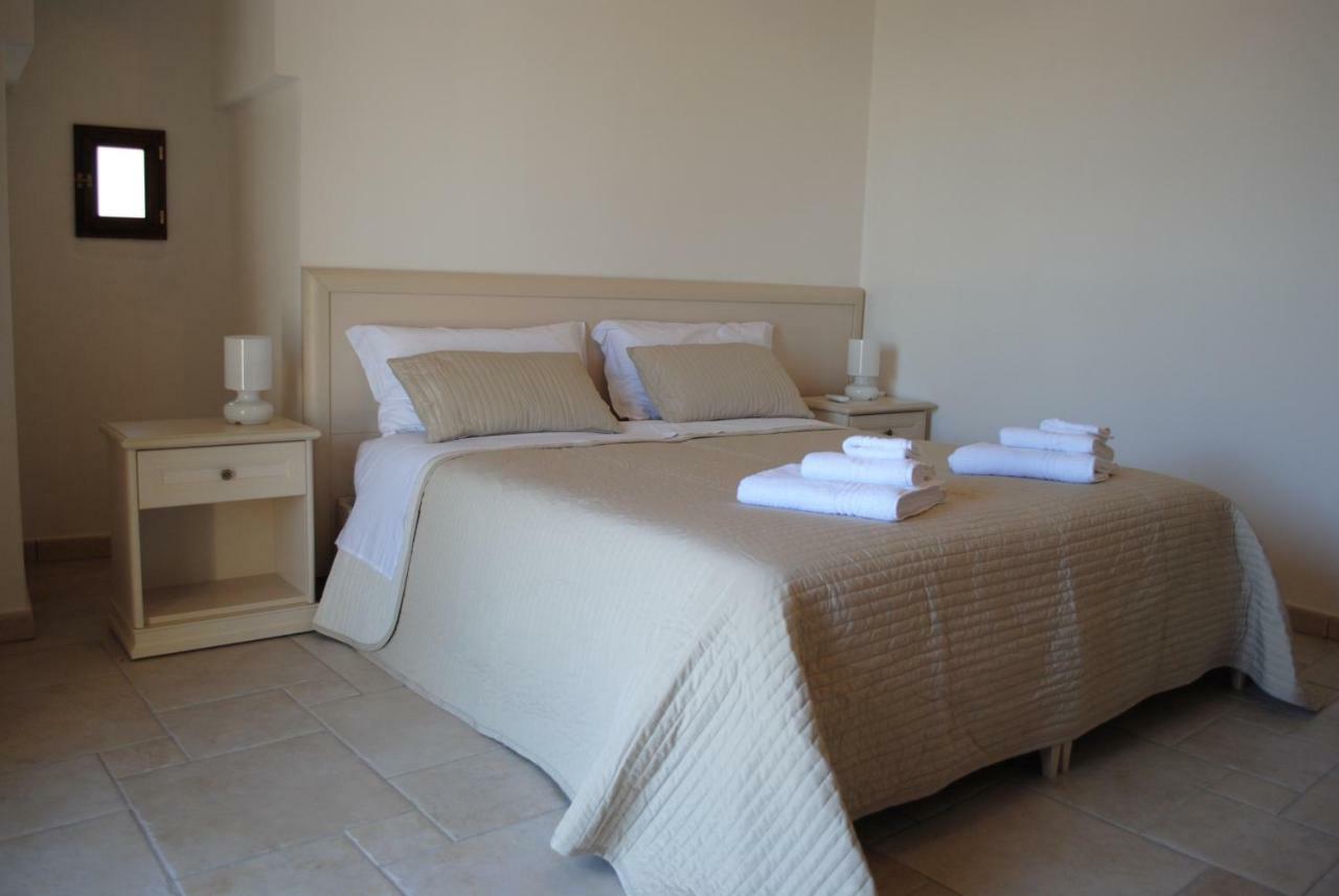 Il Terrazzino Bed and Breakfast Laterza Buitenkant foto